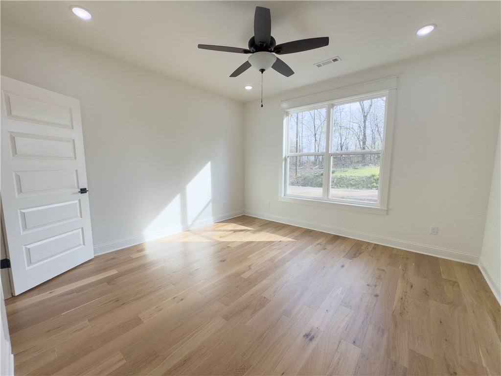 Newburgh Sub Bvv - Residential