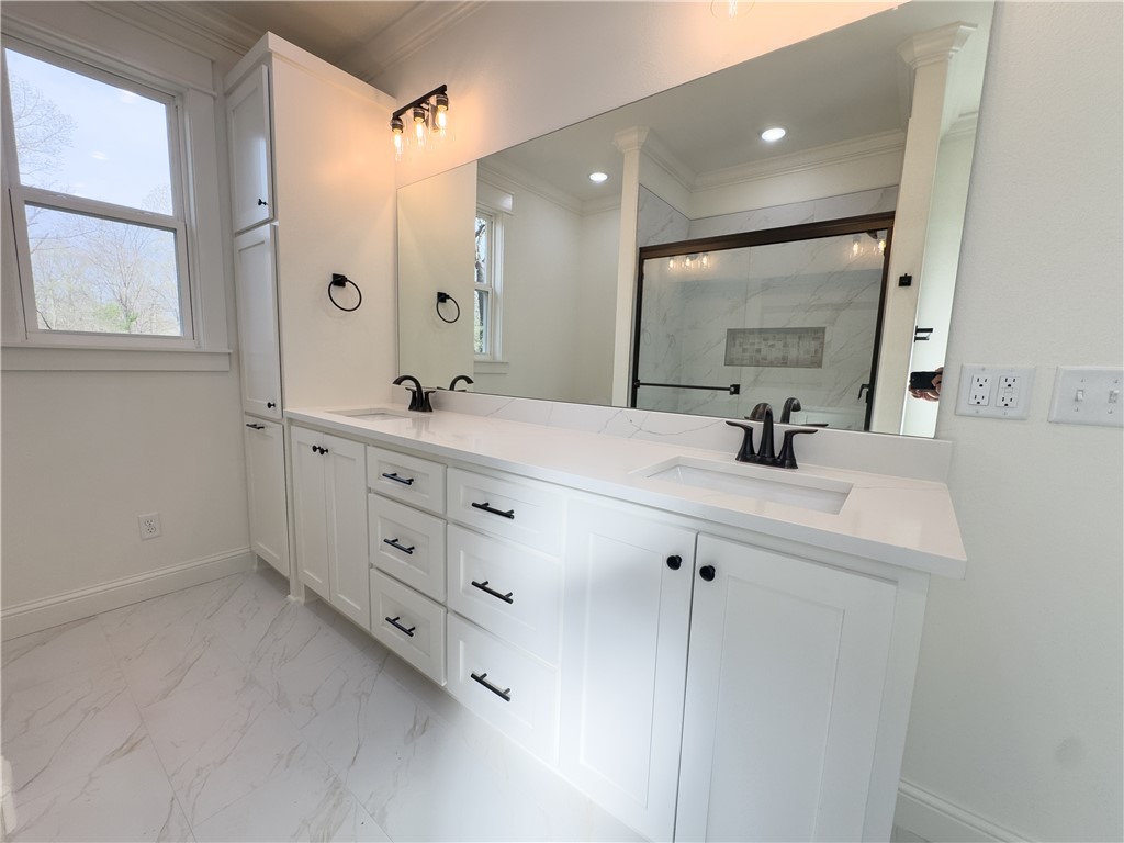 Newburgh Sub Bvv - Residential