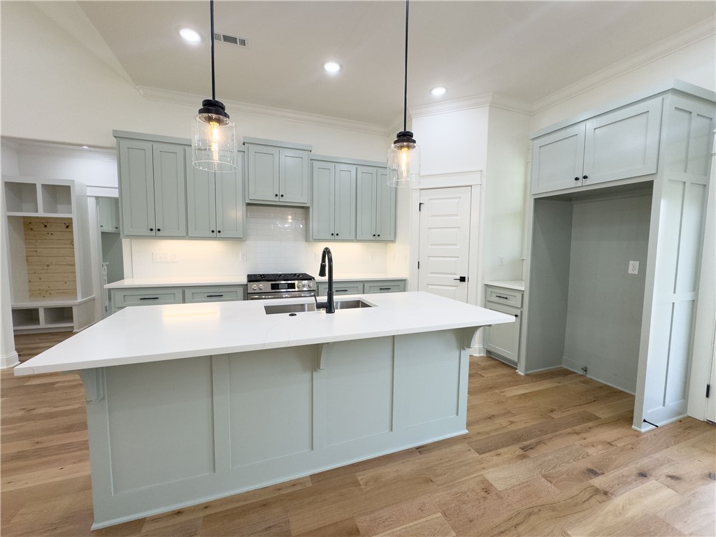 Newburgh Sub Bvv - Residential