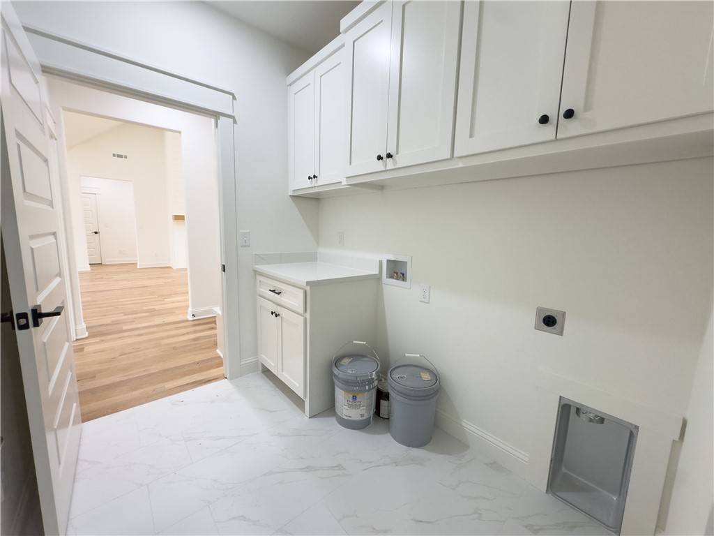 Newburgh Sub Bvv - Residential