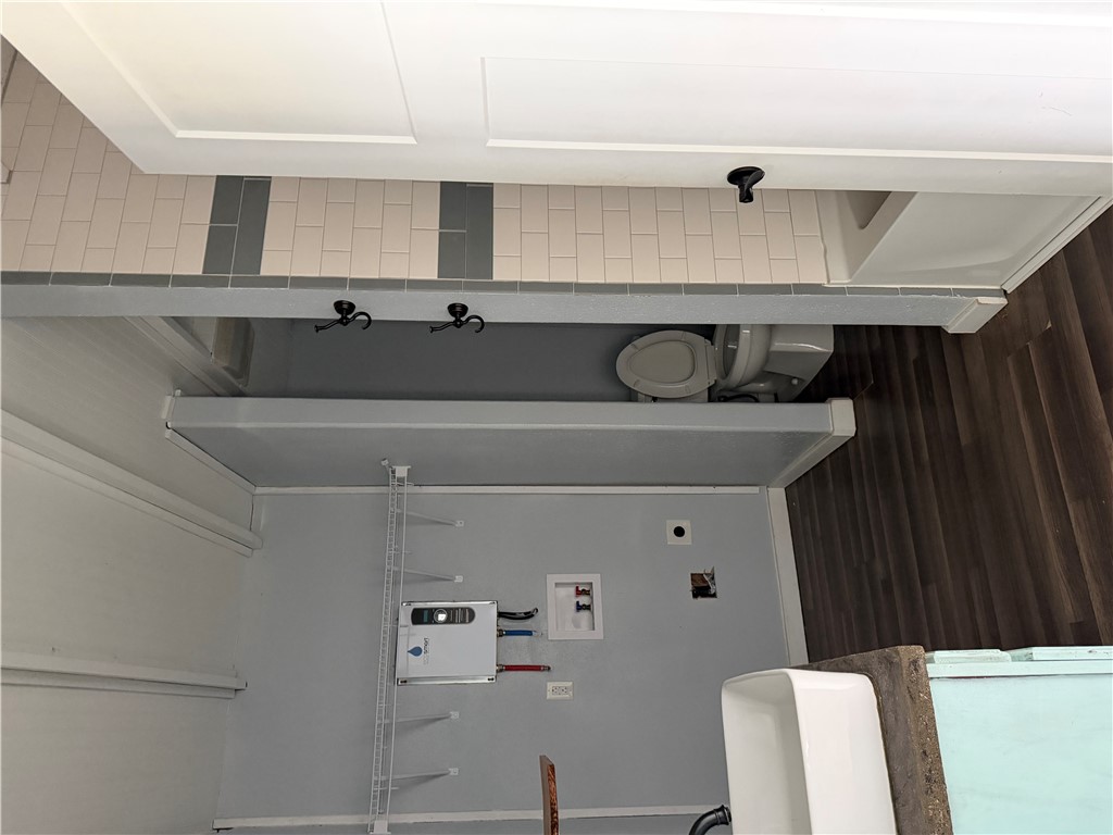 06-20-33-RURAL - Residential