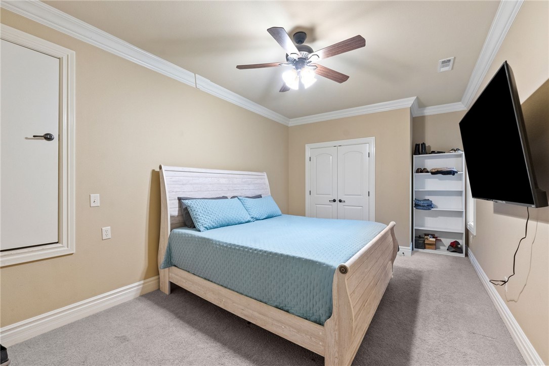 Windsor Manor Sub Bentonville - Residential