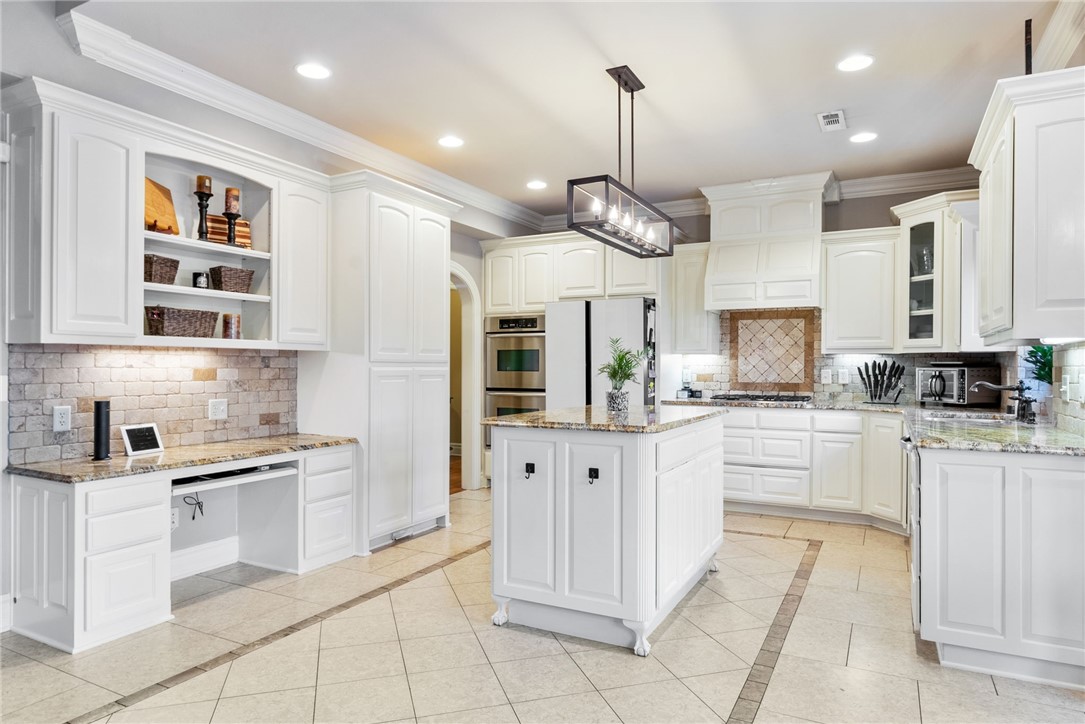 Windsor Manor Sub Bentonville - Residential