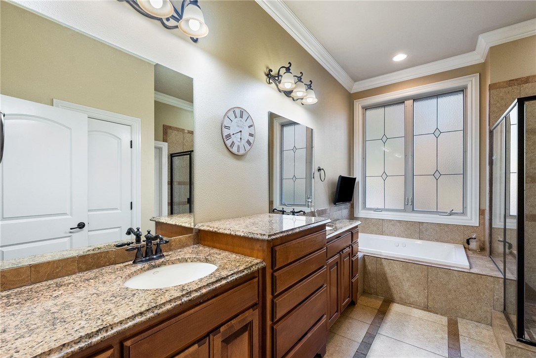 Windsor Manor Sub Bentonville - Residential