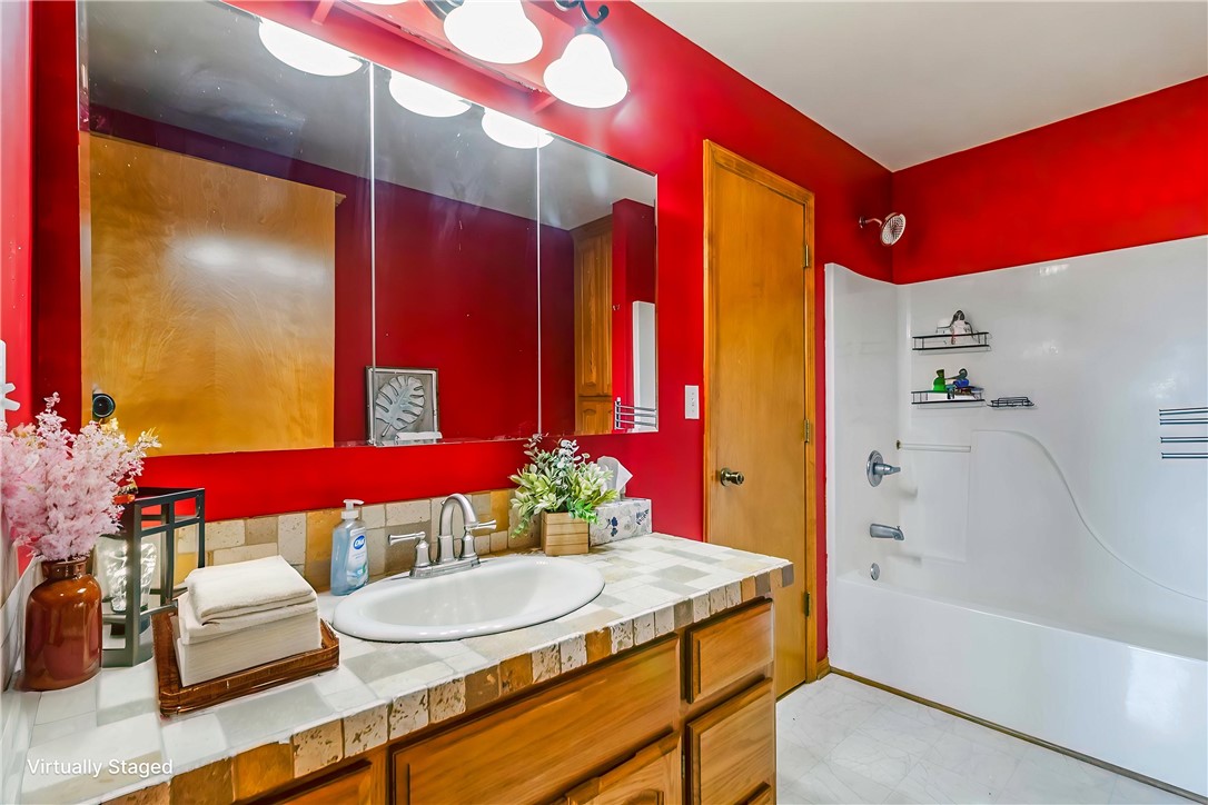Unit 12 Holiday Island - Residential