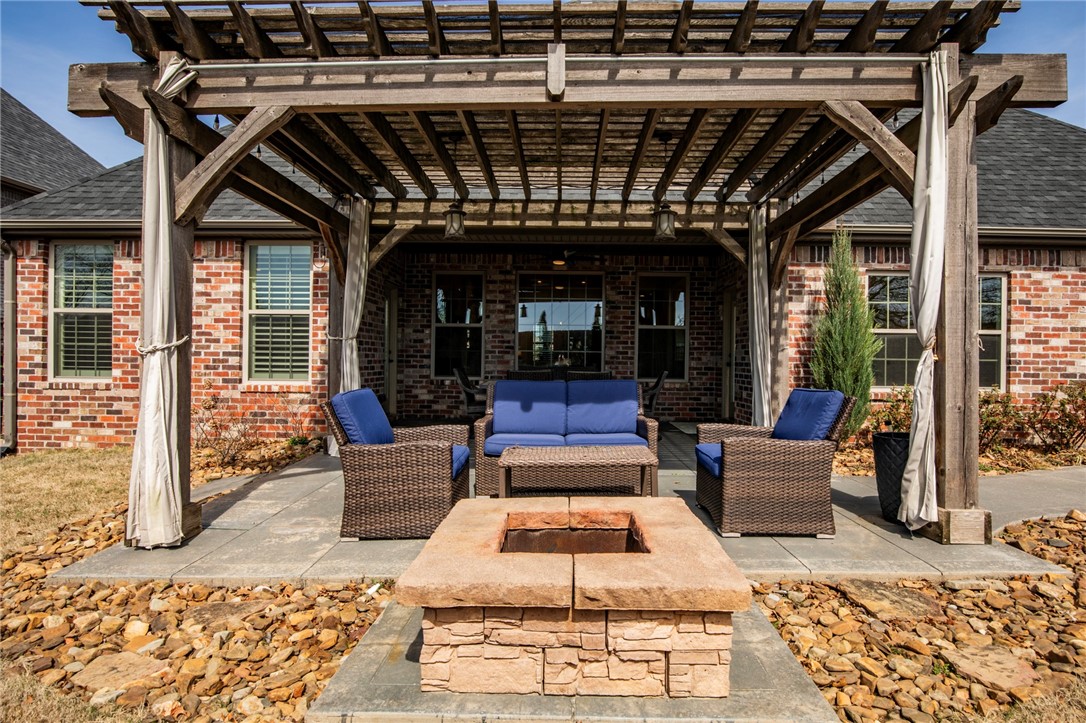 Shadow Valley - Residential