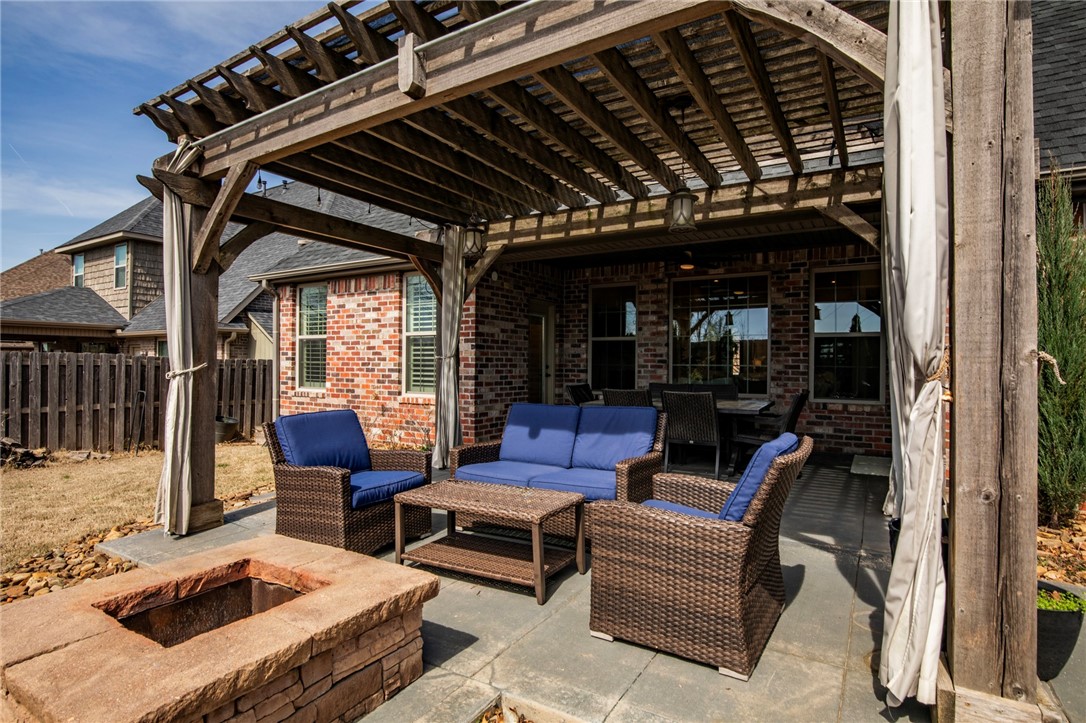 Shadow Valley - Residential