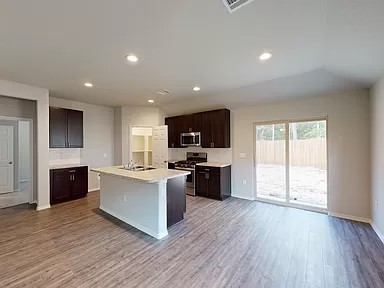 RIVERSIDE VILLAGE S/D PH 2 - Residential