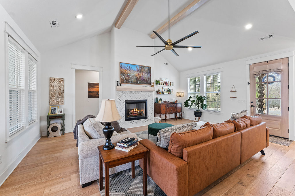 Cambridge Sub Bvv - Residential