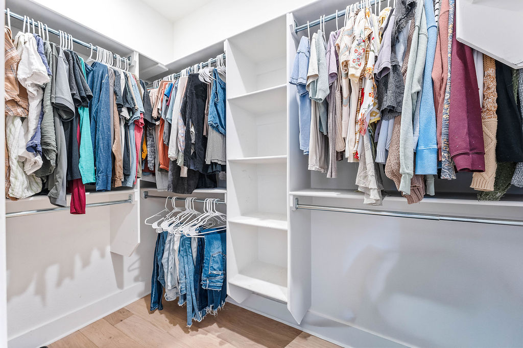 Cambridge Sub Bvv - Residential