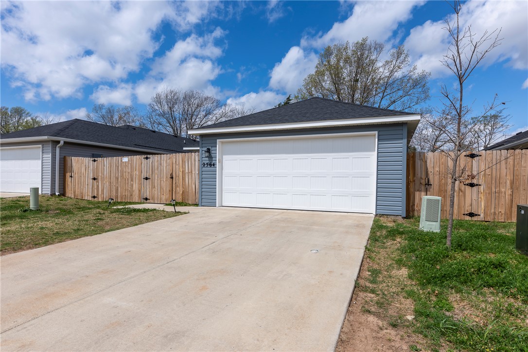 Riverside Village Sub Ph 12 - Residential