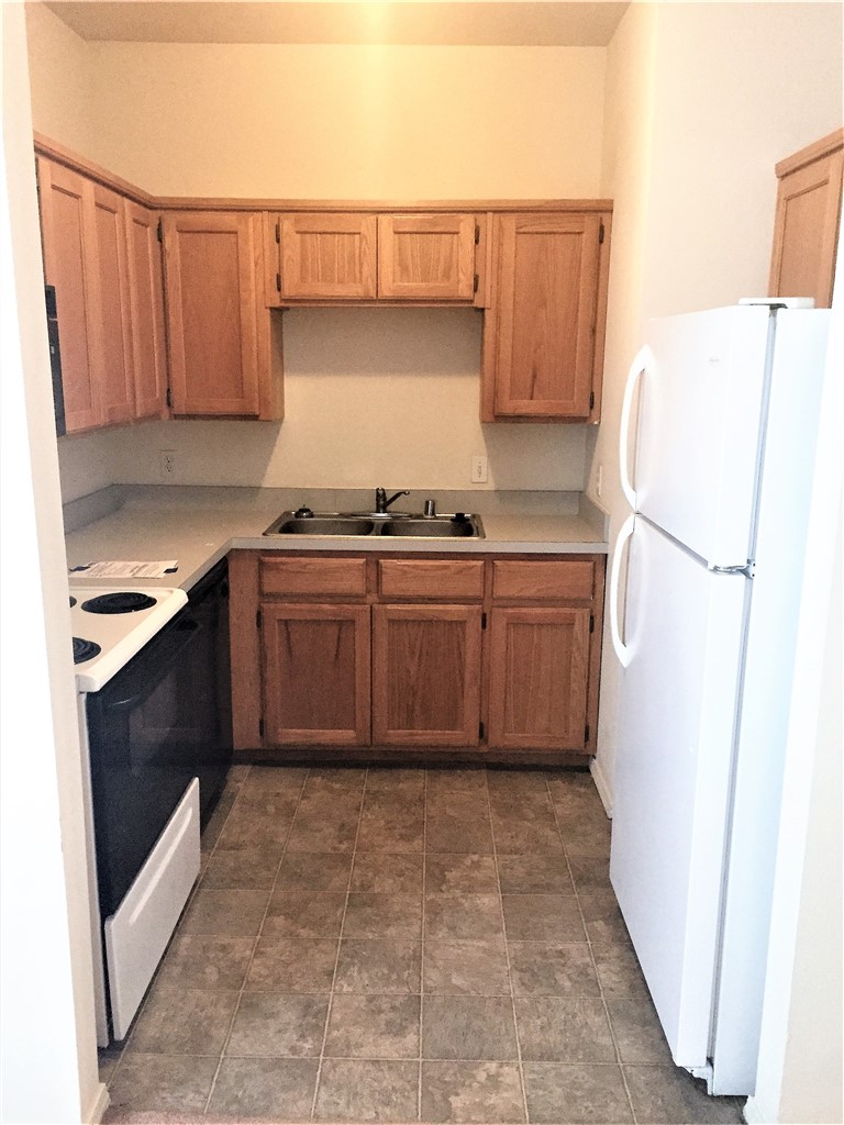 PARKERS VALLEY VIEW ACRES - Residential Lease