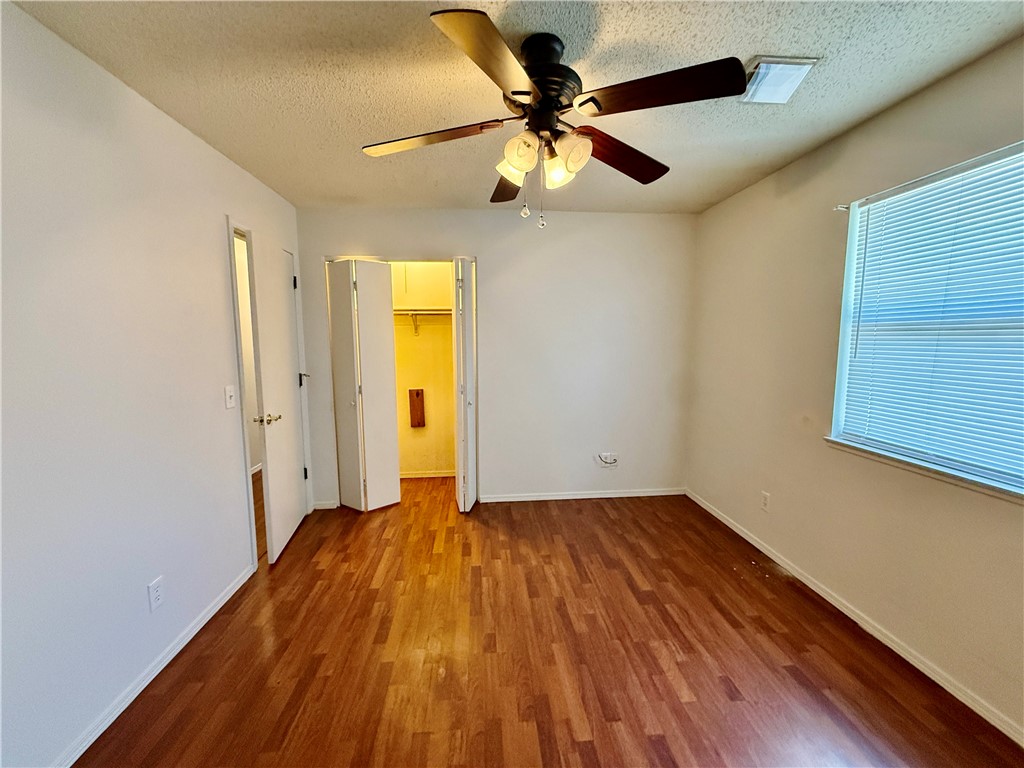 Eastridge Sub Rogers - Residential Lease