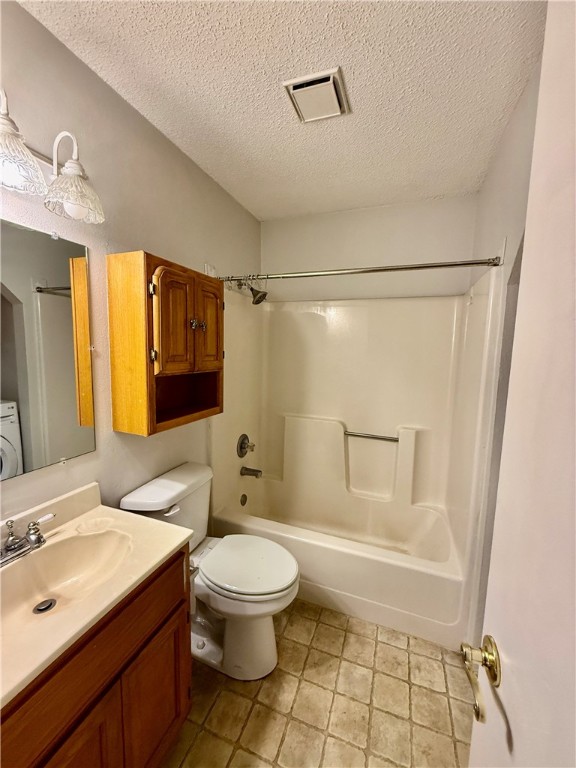 Eastridge Sub Rogers - Residential Lease