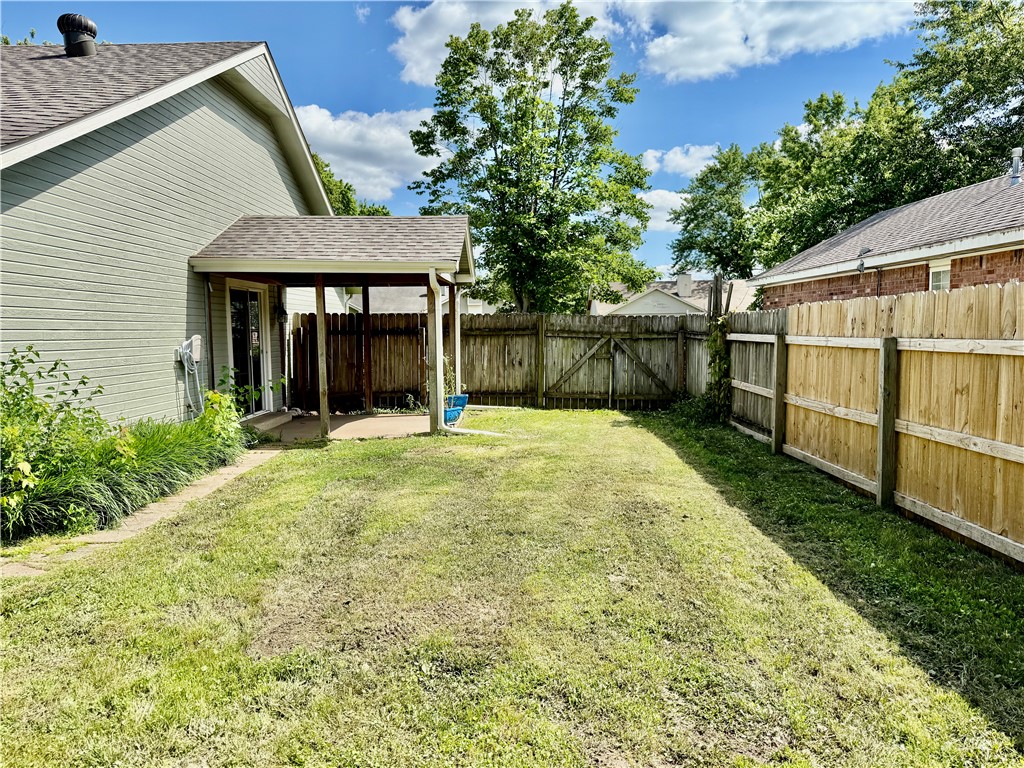 Eastridge Sub Rogers - Residential Lease