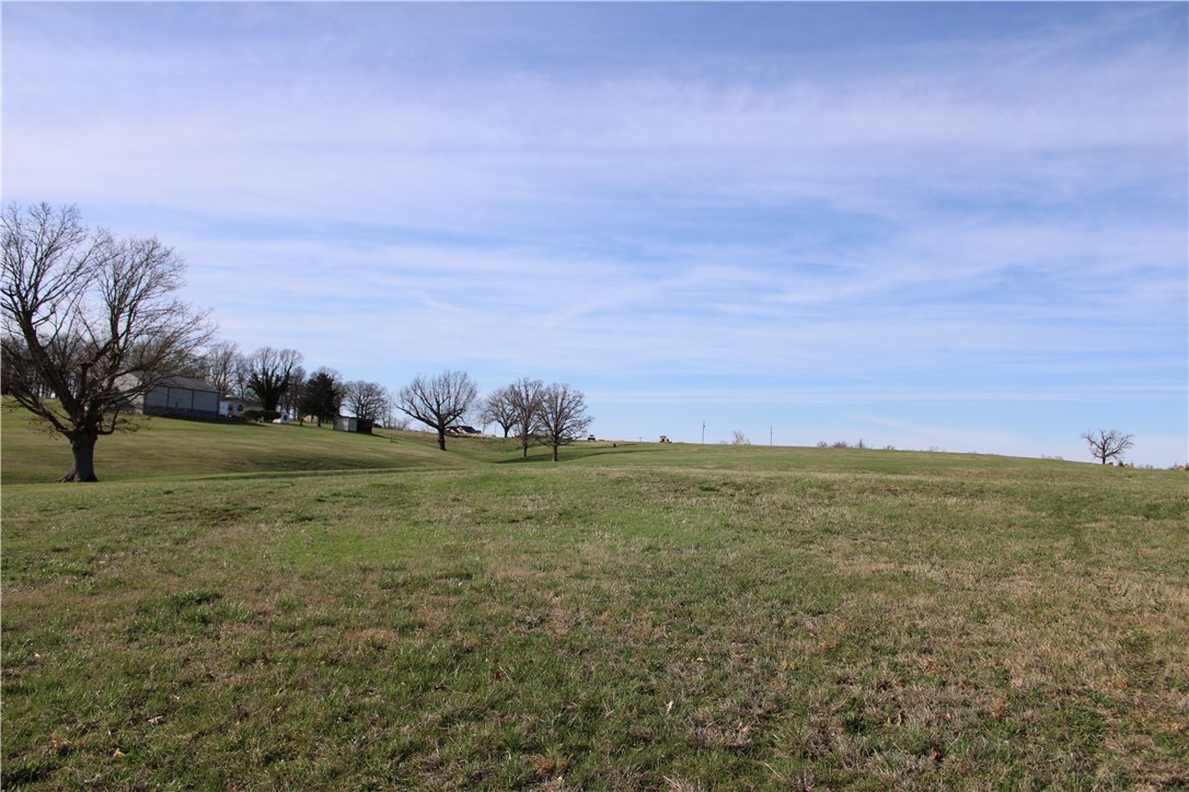 Northern Trace - Land