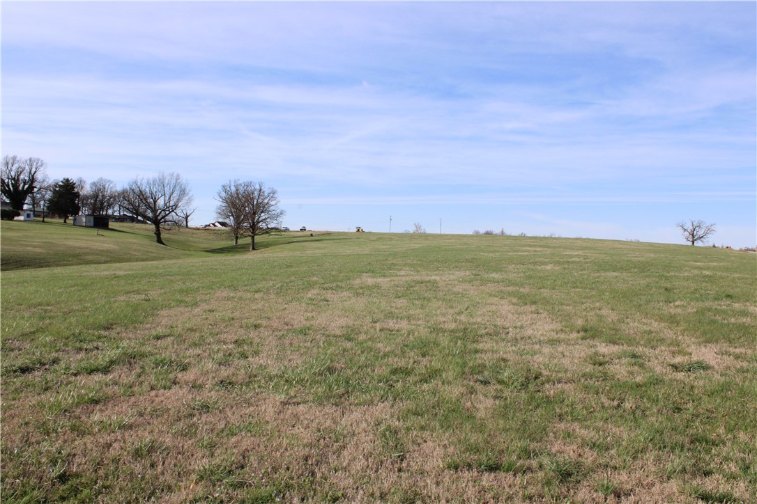 Northern Trace - Land