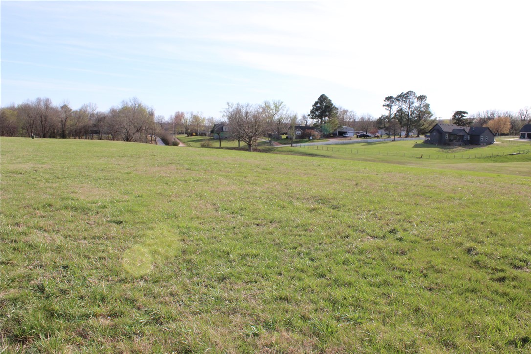 Northern Trace - Land