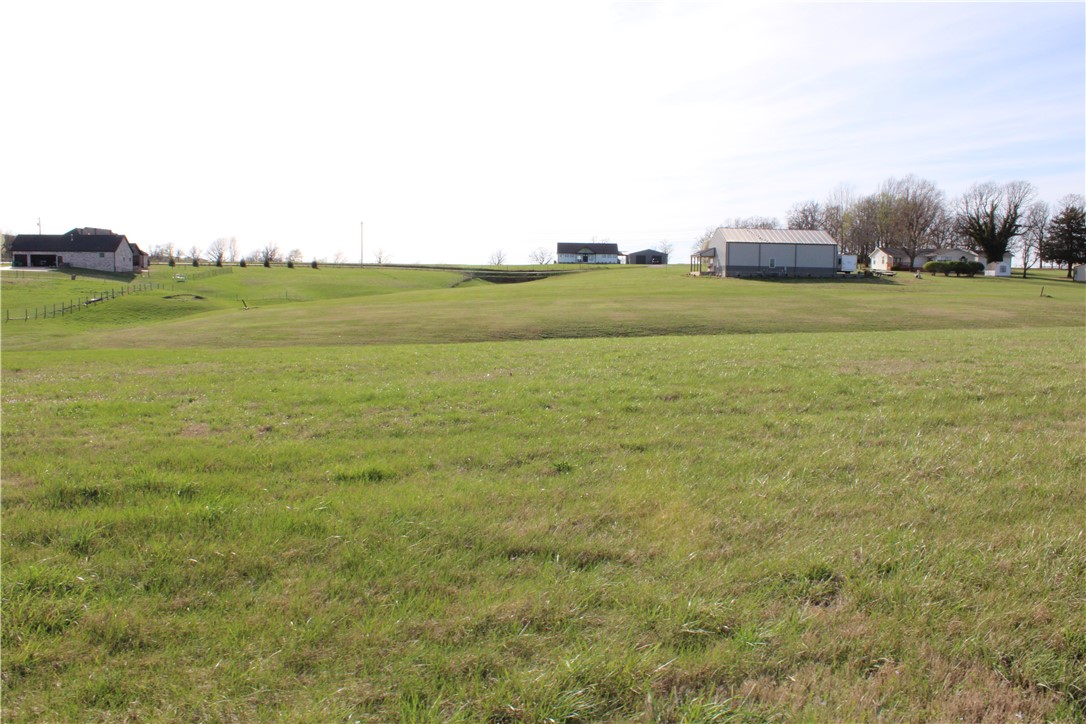 Northern Trace - Land