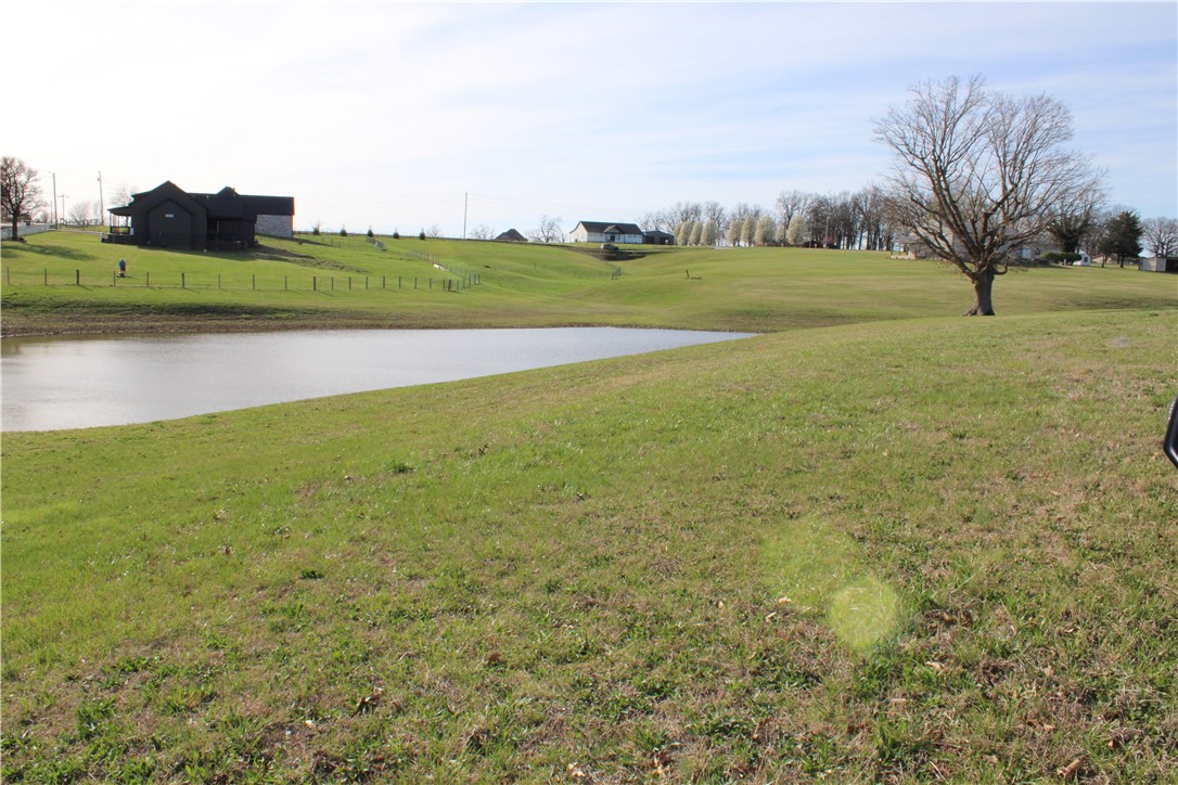 Northern Trace - Land