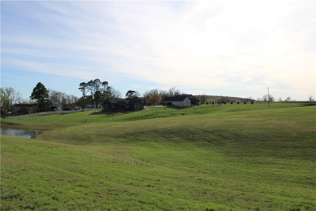 Northern Trace - Land