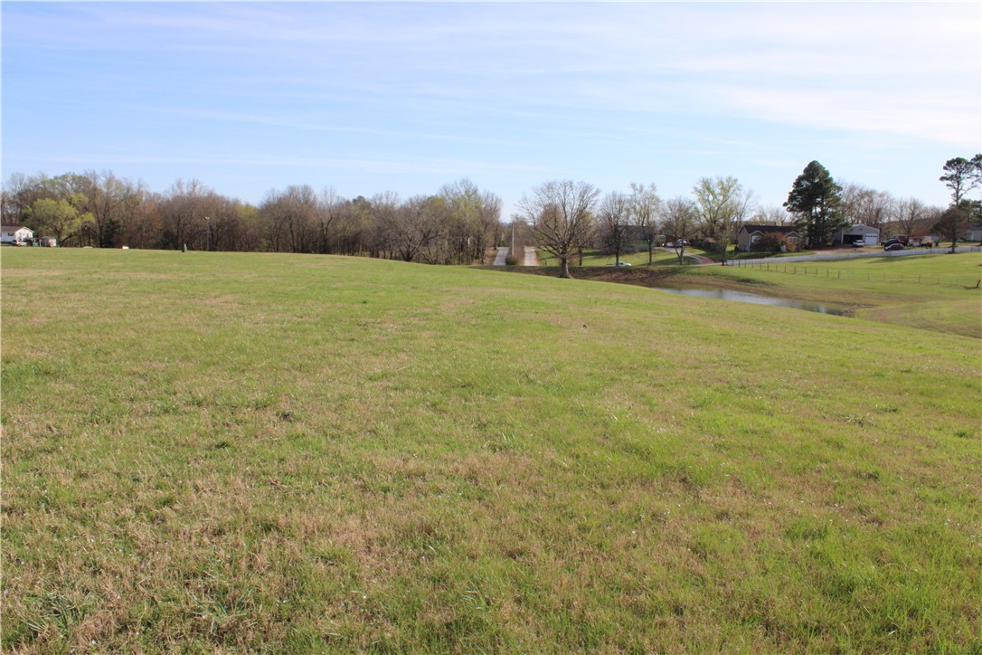 Northern Trace - Land