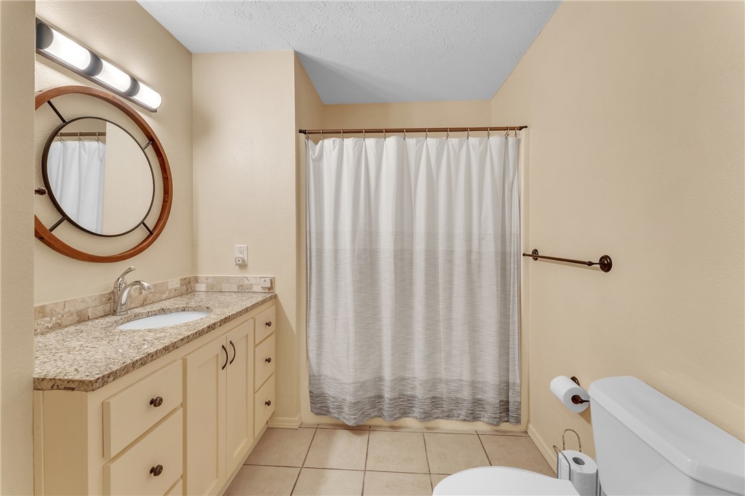 Unit 8 Holiday Island - Residential