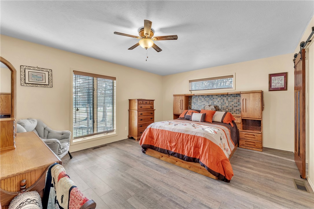 Unit 8 Holiday Island - Residential