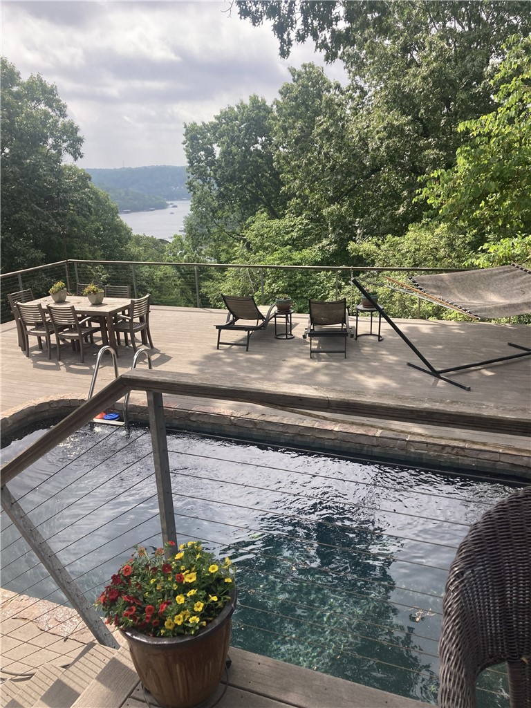 Runnymede - Residential