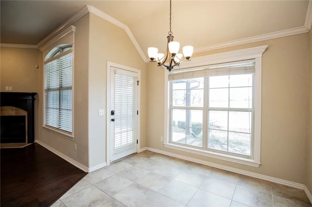 Bentonville, Arkansas 72712, United States, 4 Bedrooms Bedrooms, ,3 BathroomsBathrooms,Residential,Active,246134