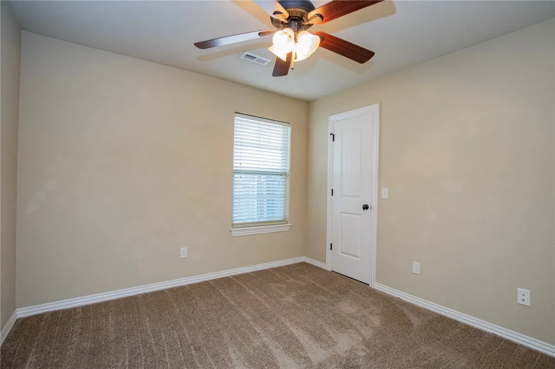 Bentonville, Arkansas 72712, United States, 4 Bedrooms Bedrooms, ,3 BathroomsBathrooms,Residential,Active,246134