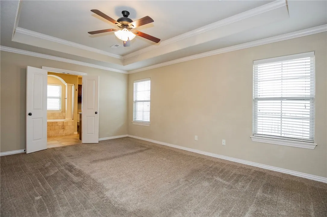 Bentonville, Arkansas 72712, United States, 4 Bedrooms Bedrooms, ,3 BathroomsBathrooms,Residential,Active,246134