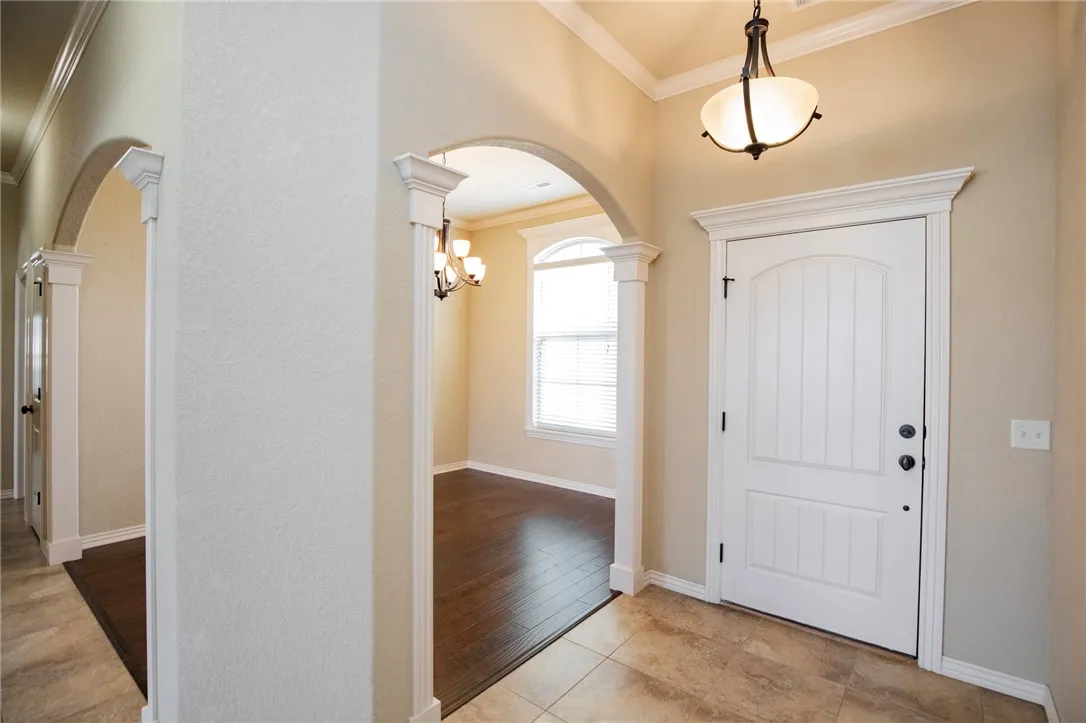 Bentonville, Arkansas 72712, United States, 4 Bedrooms Bedrooms, ,3 BathroomsBathrooms,Residential,Active,246134