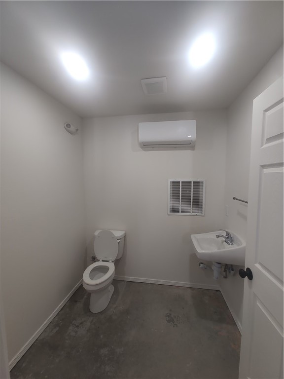 Fayetteville Outlots - Commercial Lease