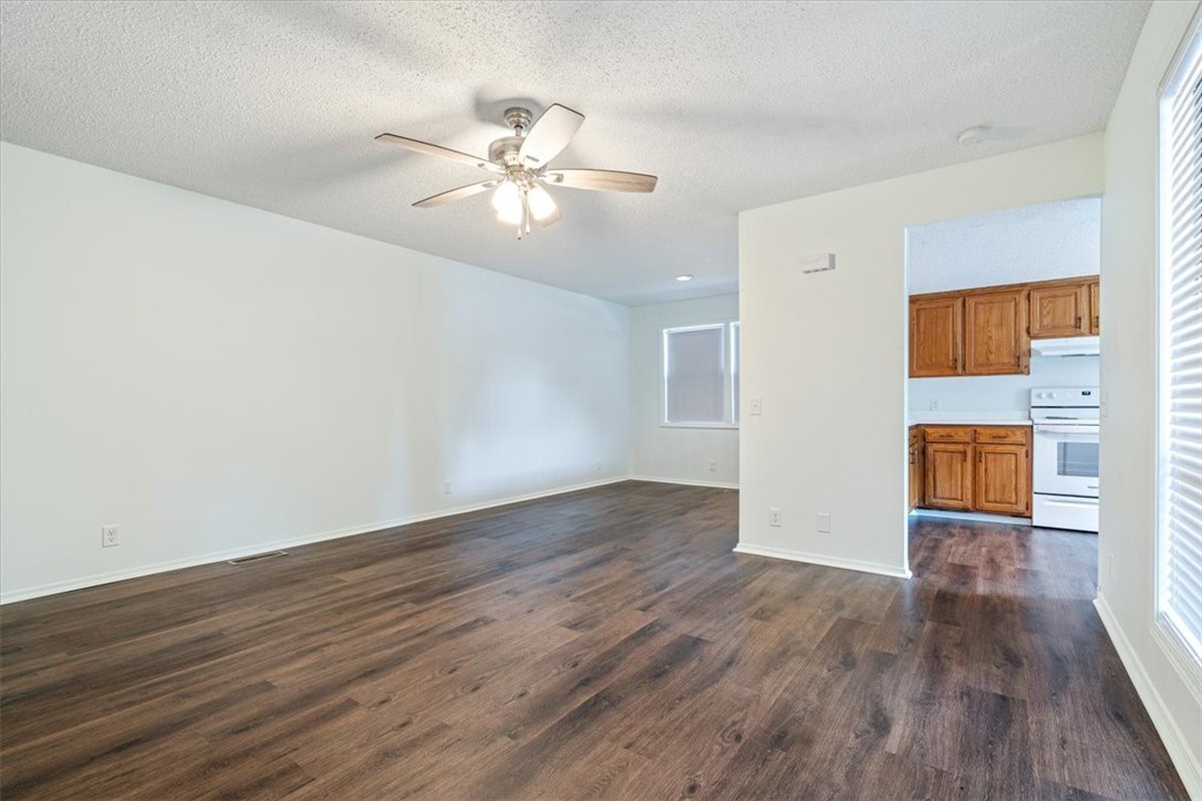Unit 10 Holiday Island - Residential
