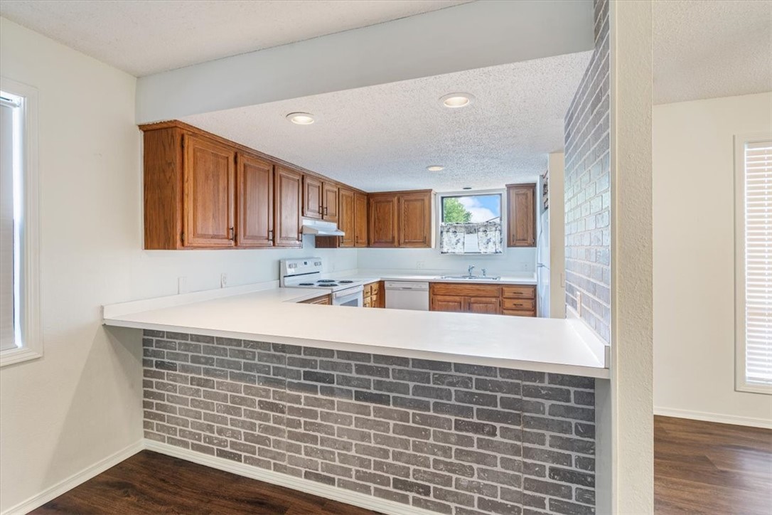 Unit 10 Holiday Island - Residential