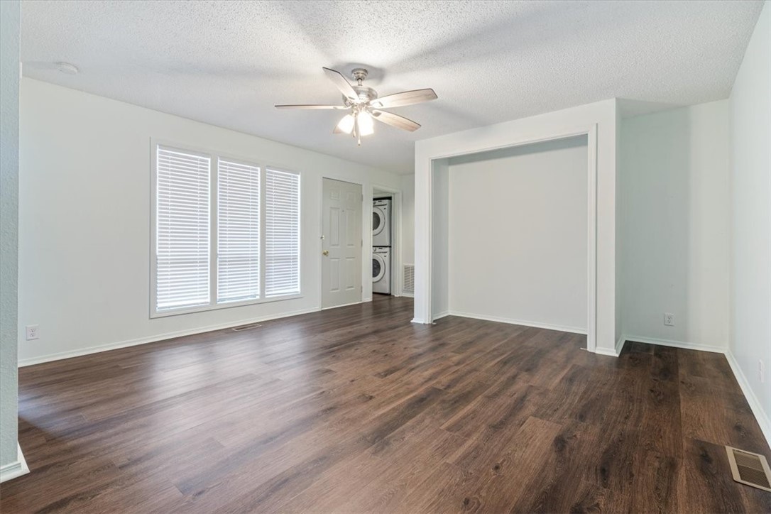 Unit 10 Holiday Island - Residential