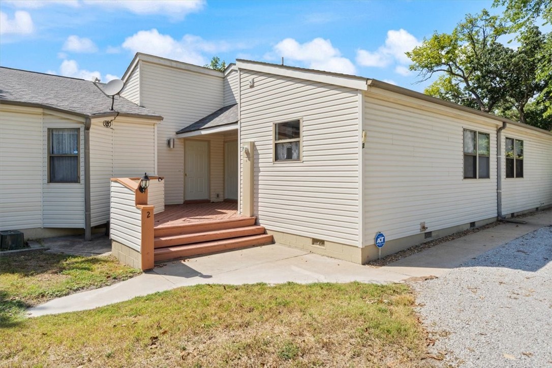 Unit 10 Holiday Island - Residential