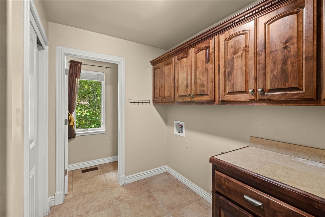 Dickenshire Sub Bvv - Residential