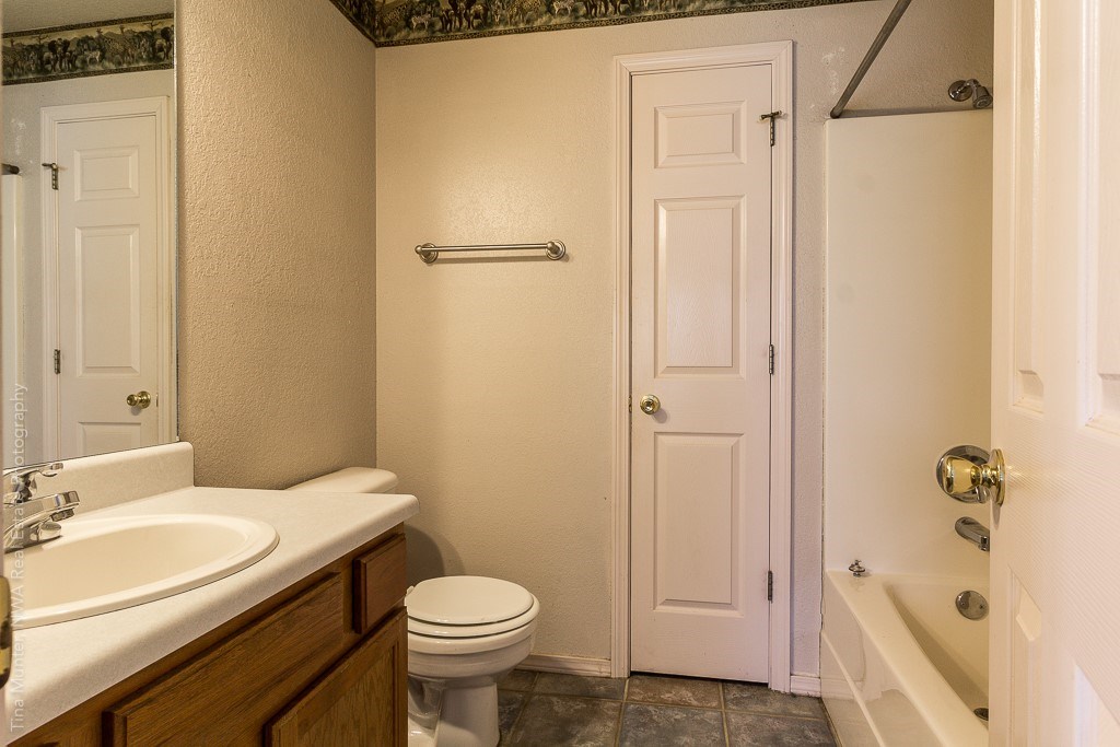 Fieldstone Ph IV - Residential Lease