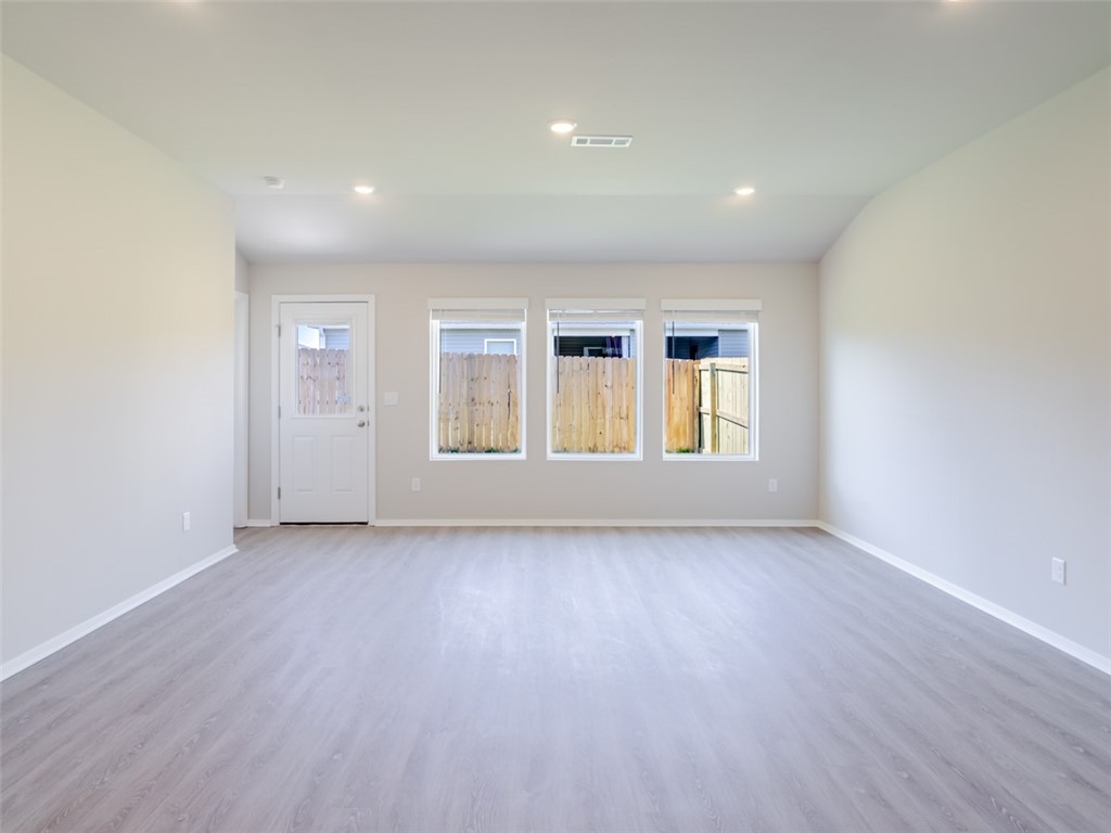 Woodward Park Ph Ii Highfill - Residential Lease