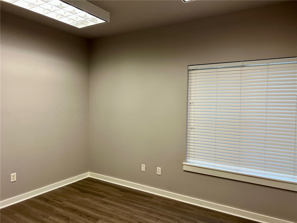 Dunn & Davis Add Bentonville - Commercial Lease