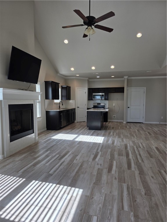 Emerald Point - Residential