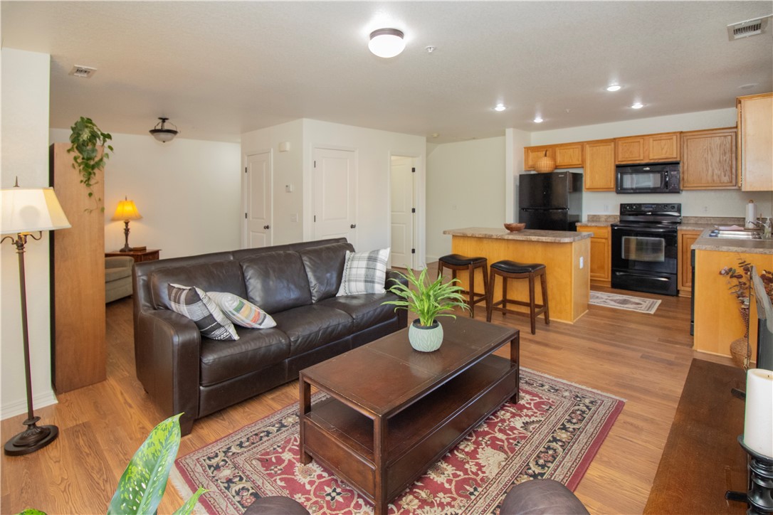 Village On Shiloh Hpr - Residential