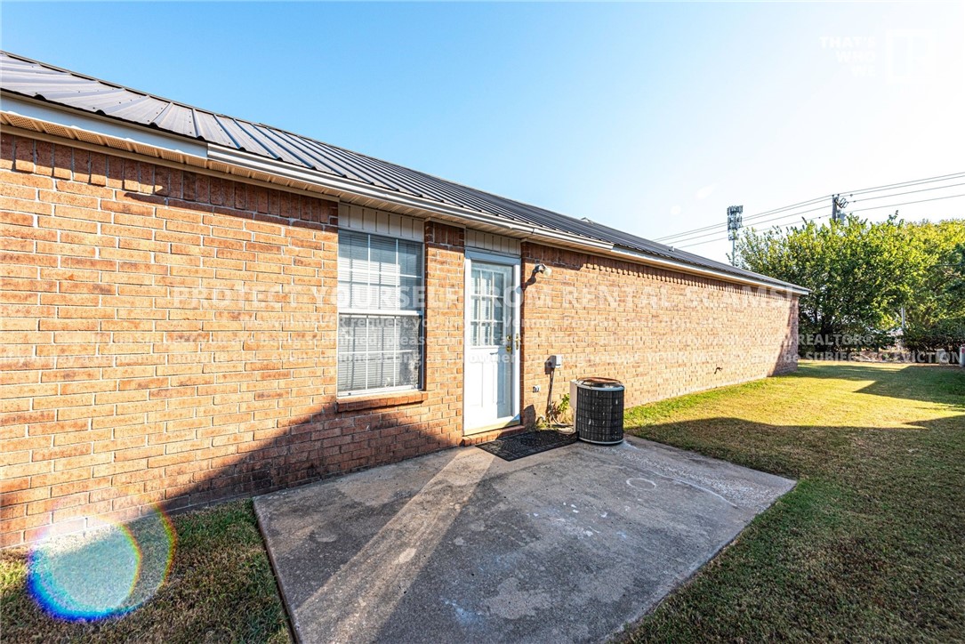 Coyote Trail - Residential Lease