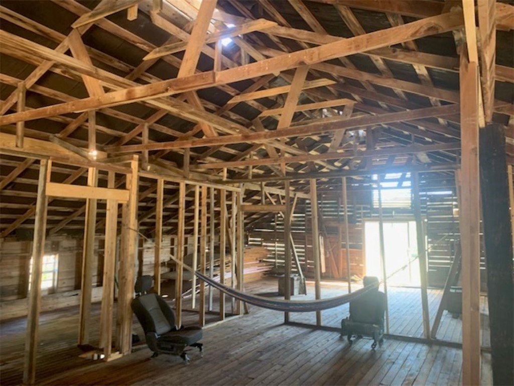 36-15-33 - Residential