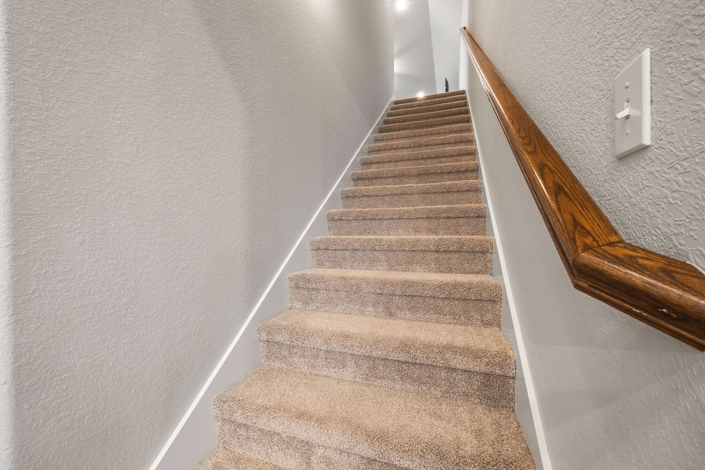 Otter Creek Estates Ph I Cave Spgs - Residential