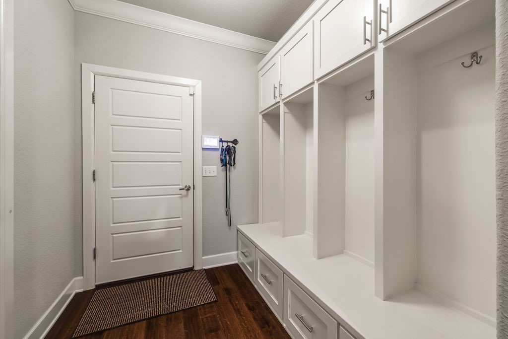 Otter Creek Estates Ph I Cave Spgs - Residential