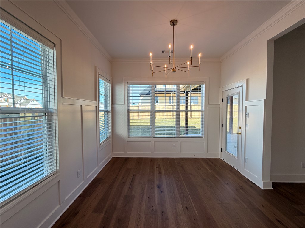 Crescent View - Residential