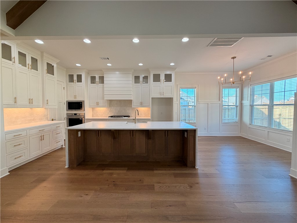 Crescent View - Residential